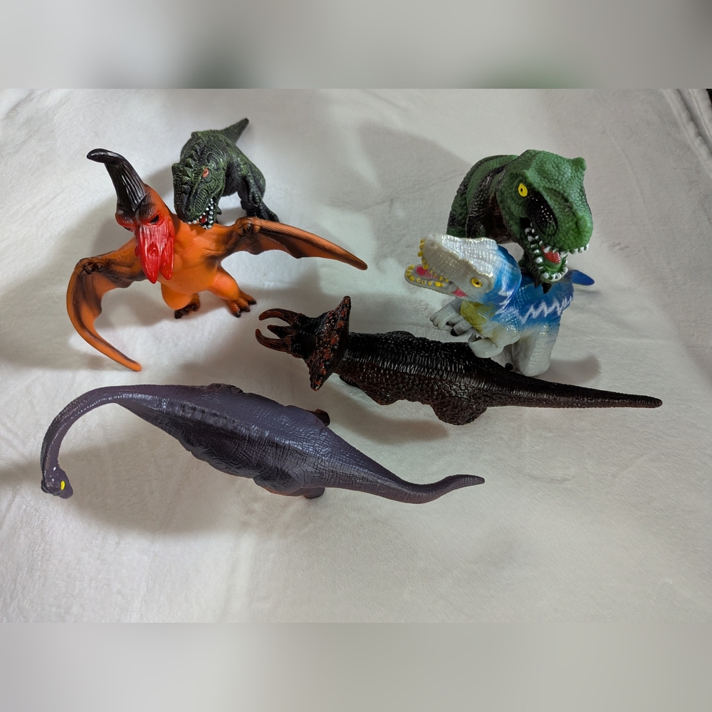 New Colorful Dinosaur Toy Set